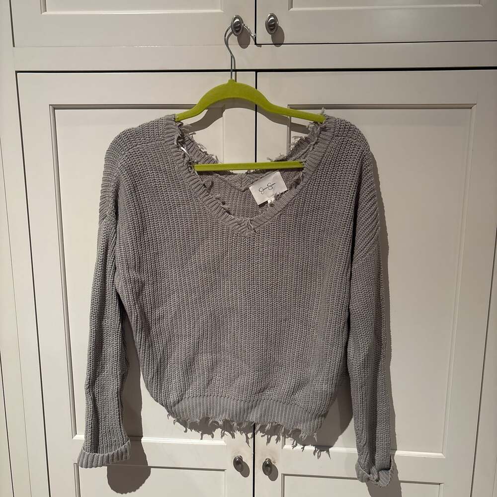 Jessica Simpson Gray Cropped Sweater with Distressed Hem